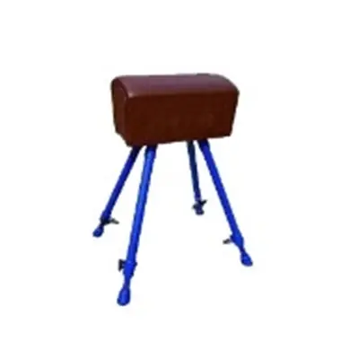 Kis gombás kecske ugráló nyereg